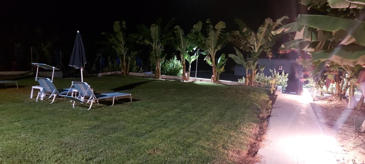 Harmony Seaview Apartments Paphos Bagian luar foto